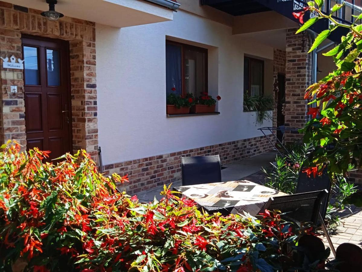 Apartman Rozsika Veľký Meder 外观 照片
